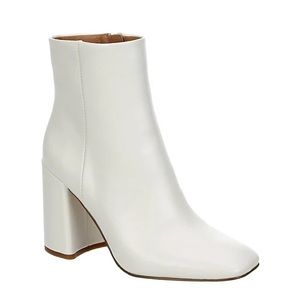 MADDEN GIRL WOMENS WHILE BOOTIE - WHITE